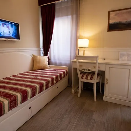 Bed Bra Guest house Verona